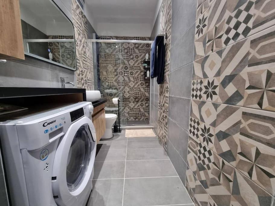Ellis Apartment Athene Buitenkant foto
